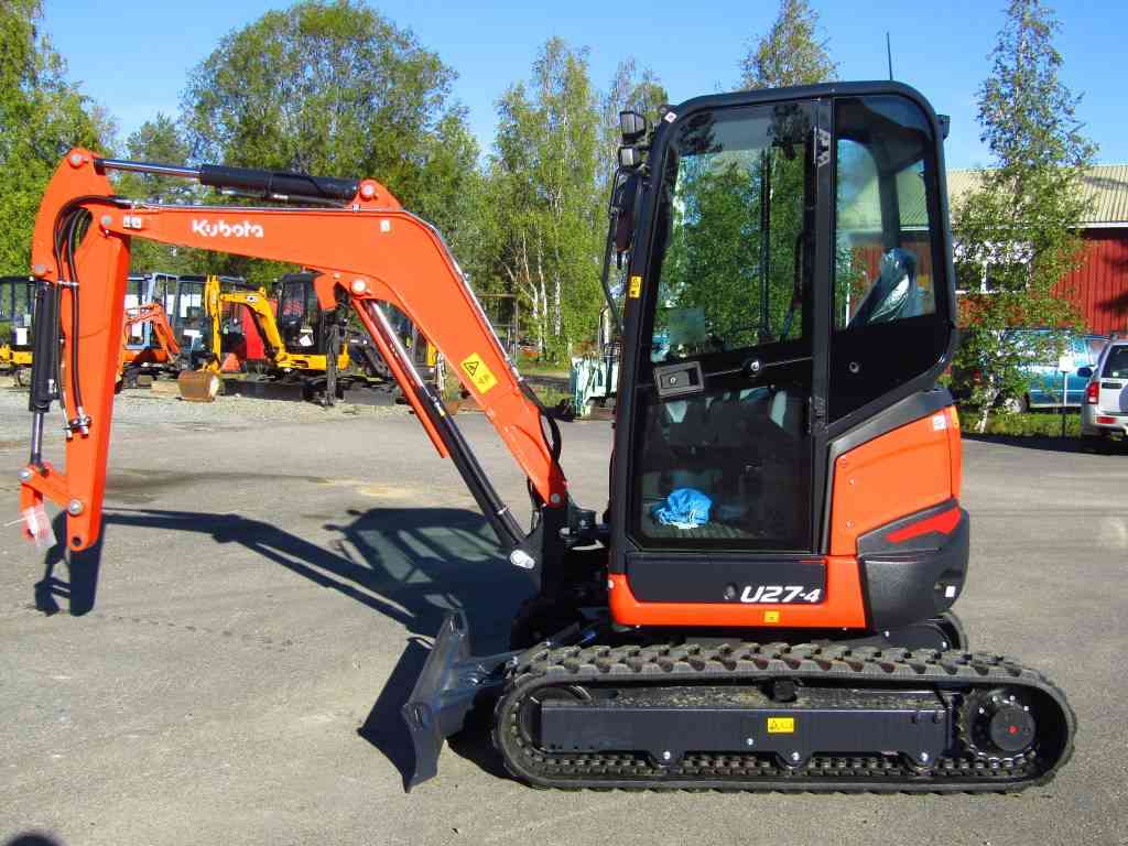 Мини-экскаватор Kubota U27-4