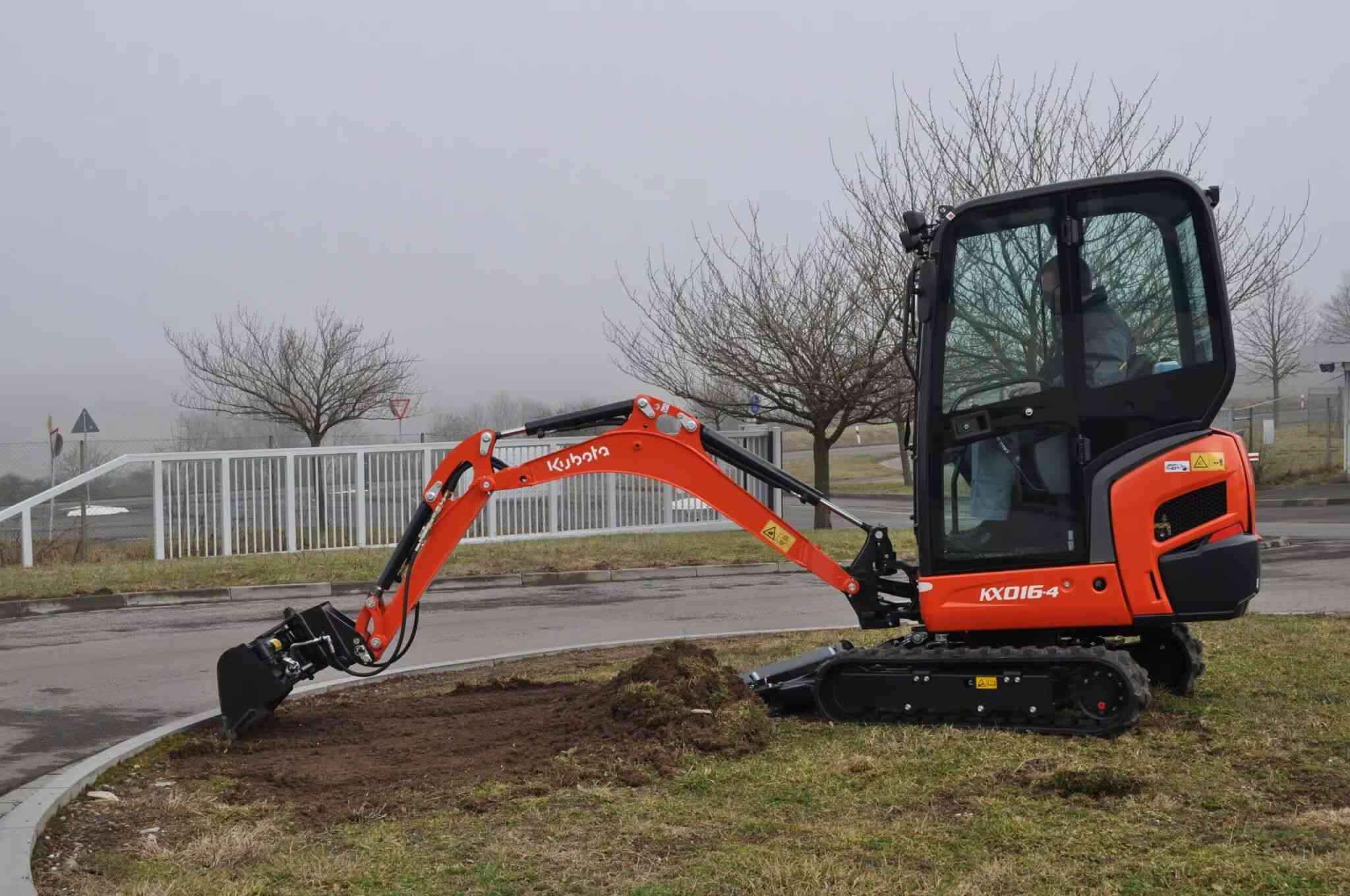Мини-экскаватор Kubota KX016-4