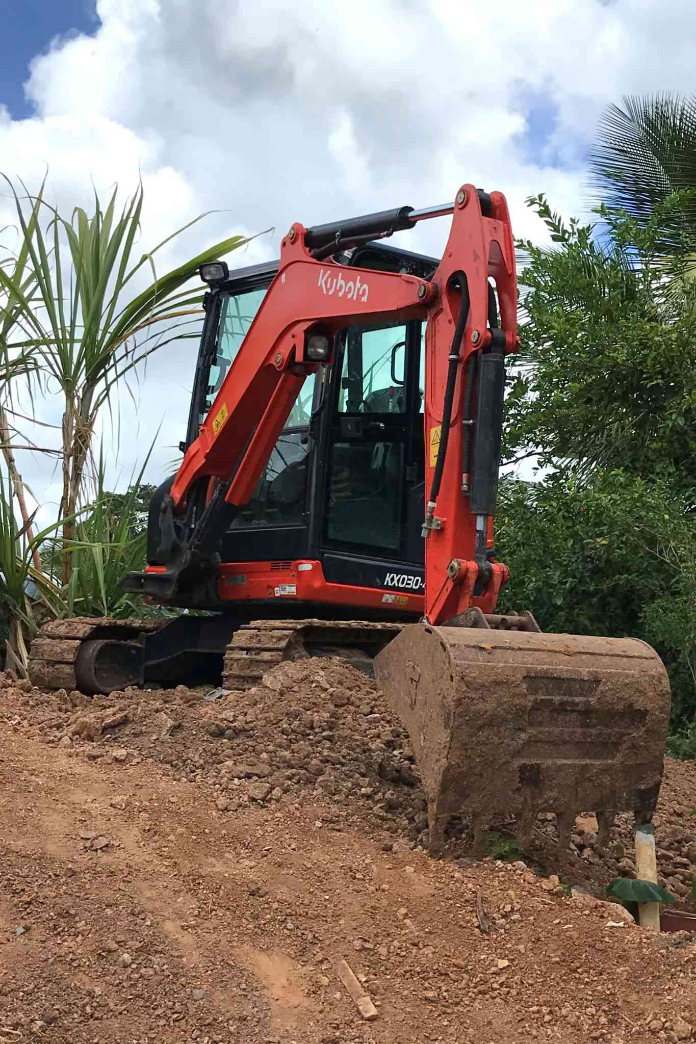 Мини-экскаватор Kubota KX030-4